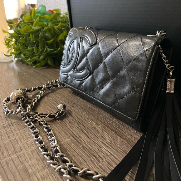 π€Chanel Quilted Wallet on a Chain Crossbody WOC Revamp w/ Tassel - Picture 4 of 14